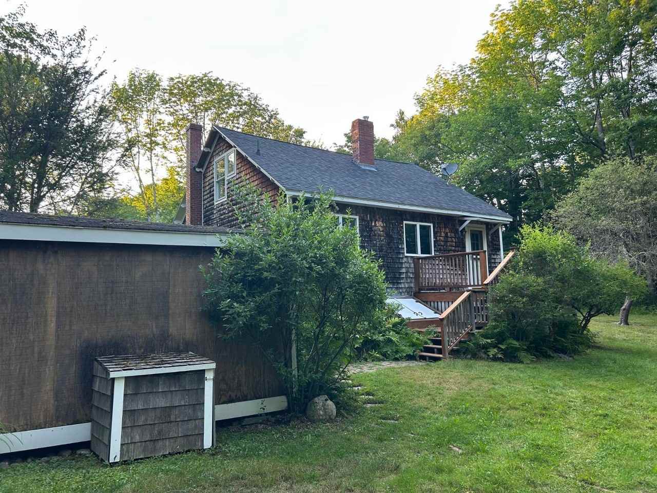 202 South Rd - Photo 4 of 30