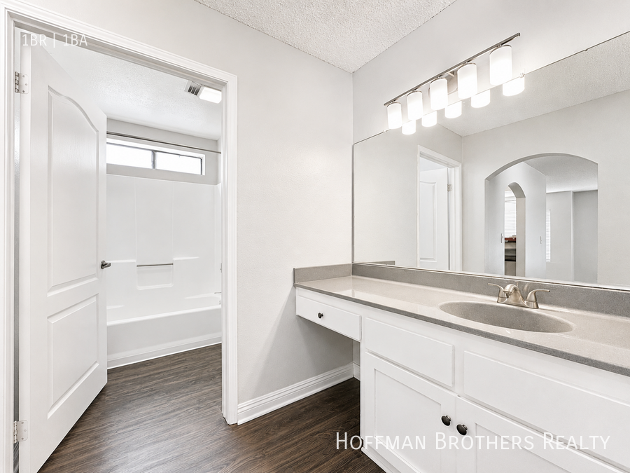 1229 Mansfield Property - Photo 5 of 6