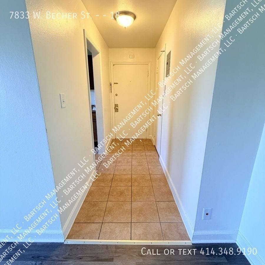 7833 W Becher St - Photo 2 of 9