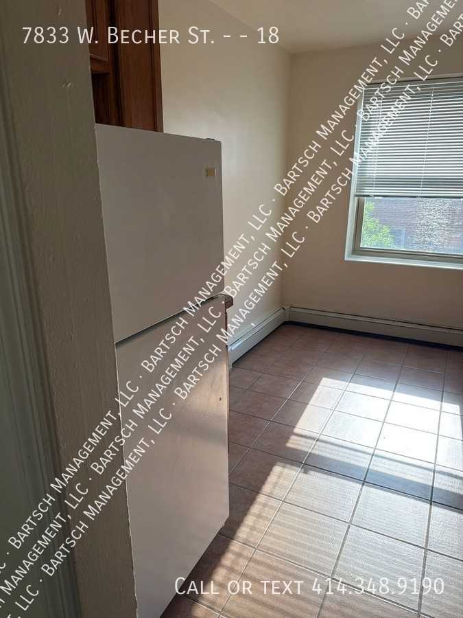 7833 W Becher St - Photo 3 of 9