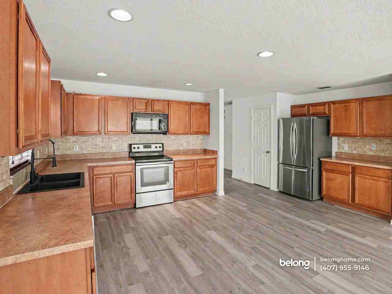 15659 Galbi Dr - Photo 6 of 16