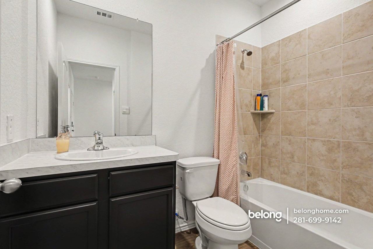 21427 Hawthorn Prairie Dr - Photo 6 of 27