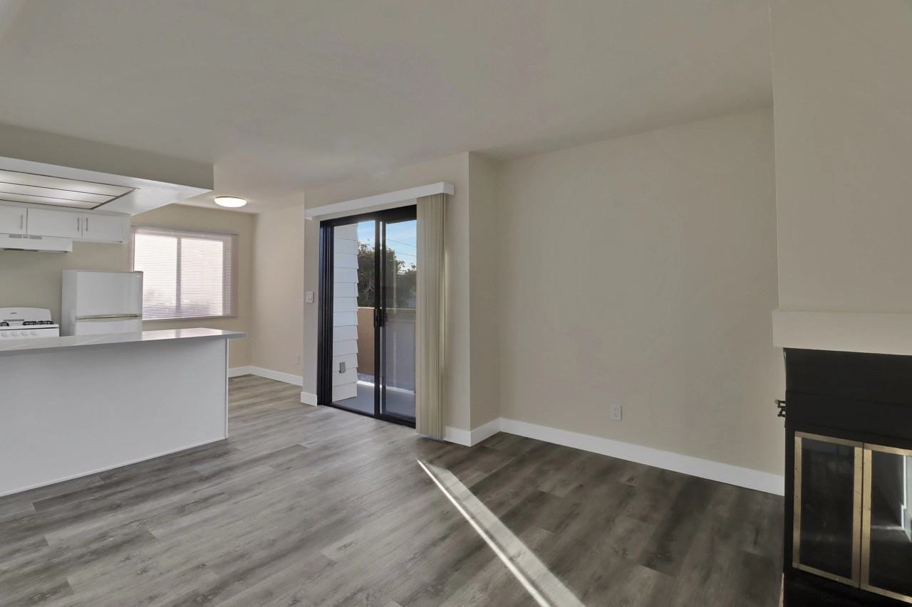 10727-31 Lawler St., Los Angeles, CA 90034 - Photo 2 of 47