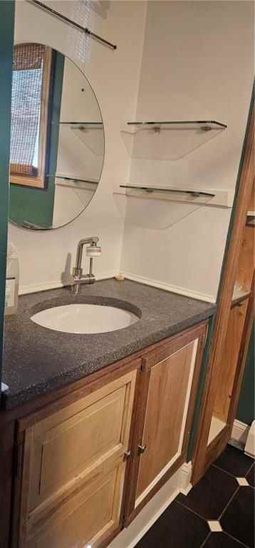 101 Ruggles St ##1 - Photo 7 of 11