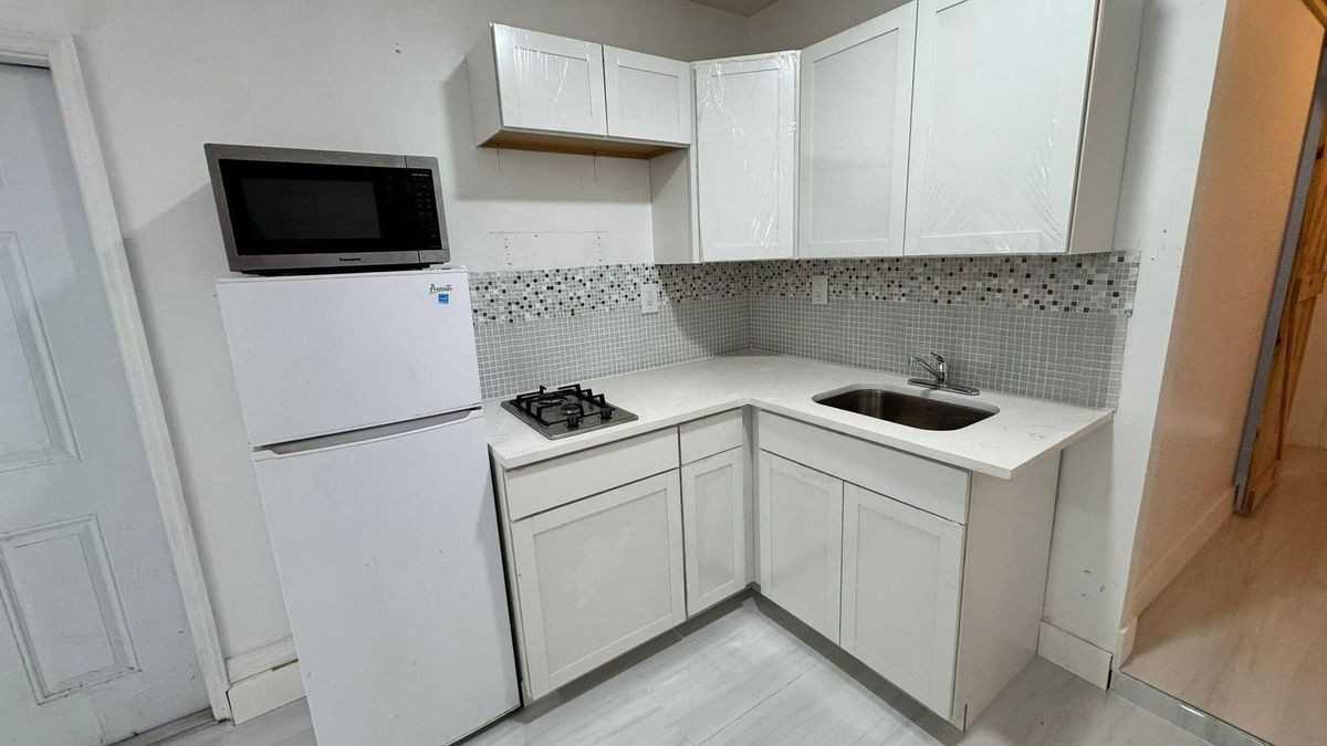 678 Sw Pueblo Ter - Photo 6 of 12