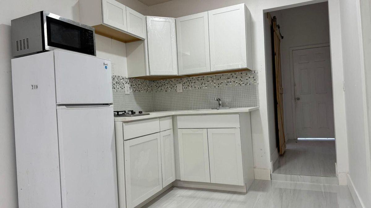 678 Sw Pueblo Ter - Photo 7 of 12