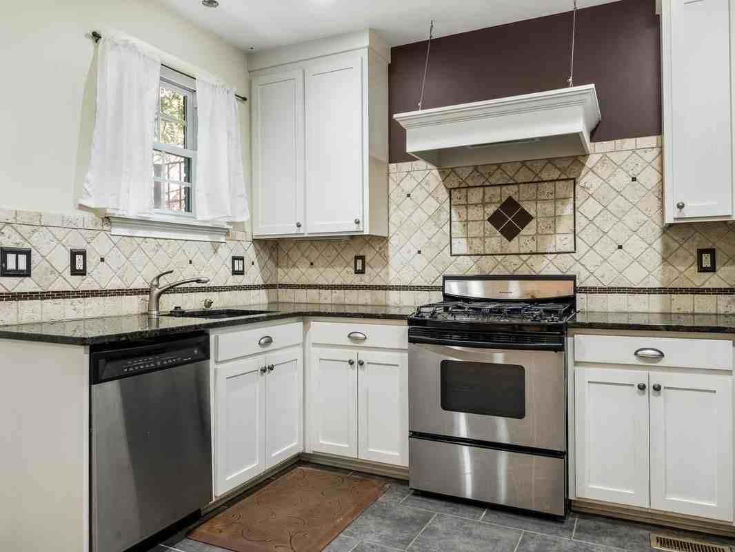 924 Monticello Ter ##103 - Photo 6 of 16