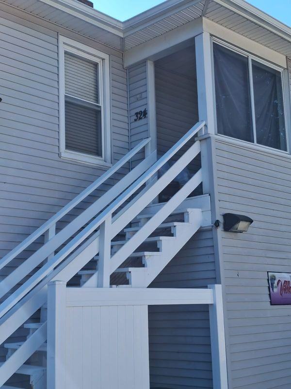 324 Naugatuck Ave - Photo 2 of 11