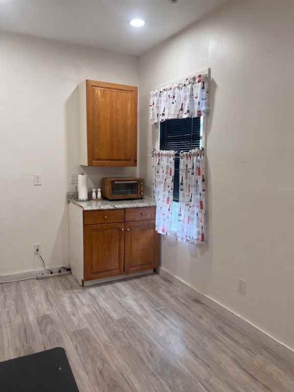 324 Naugatuck Ave - Photo 4 of 11