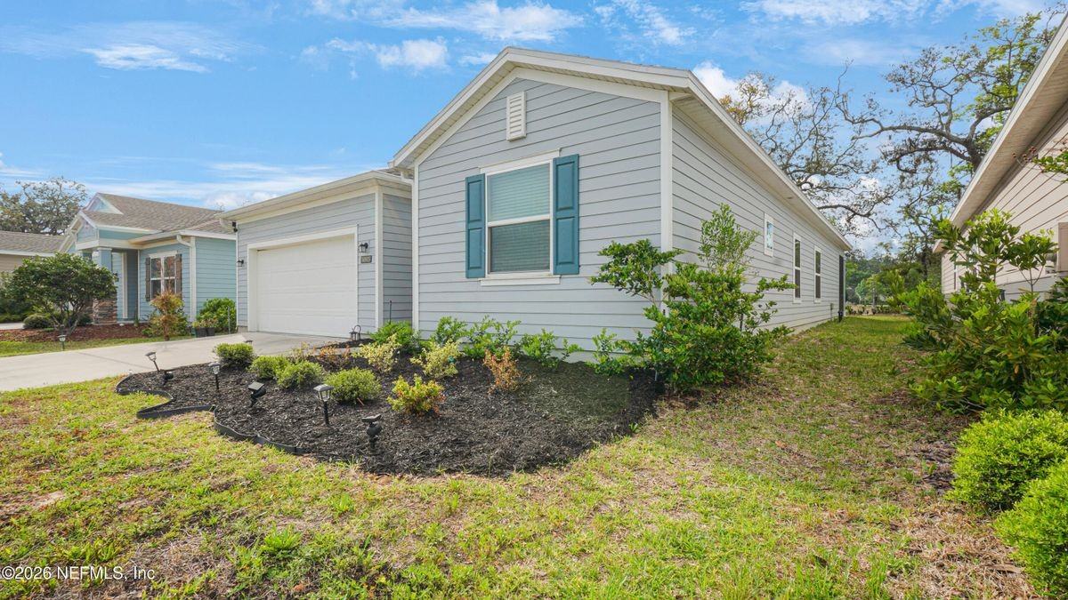 10815 Ventnor Ave - Photo 3 of 25