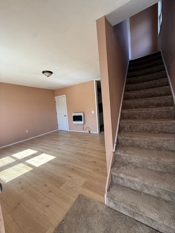 170 King St - Photo 2 of 15