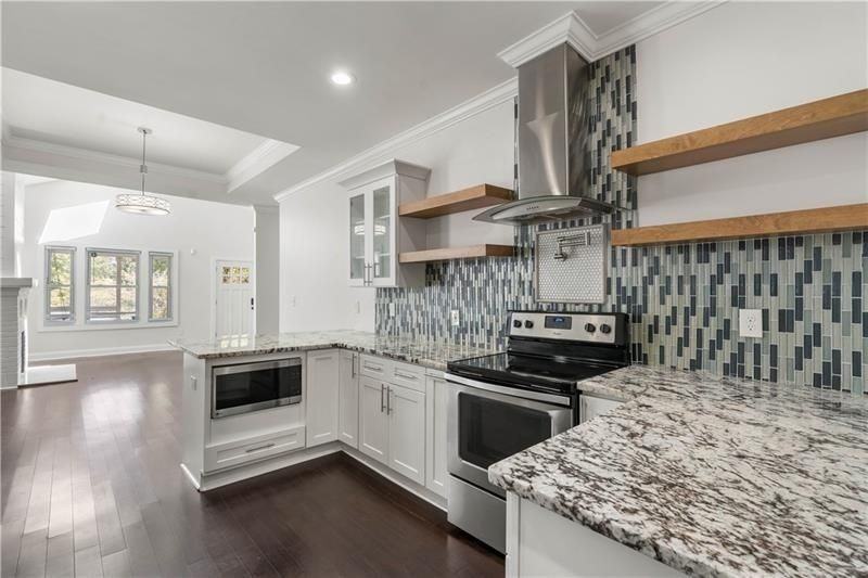 954 Byron Dr Sw - Photo 7 of 20