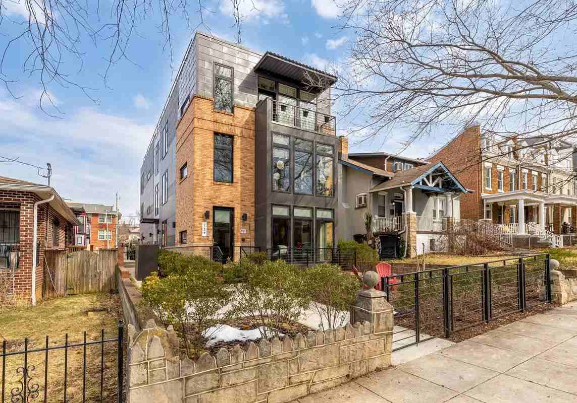 129 Varnum St Nw ##6 - Photo 2 of 3