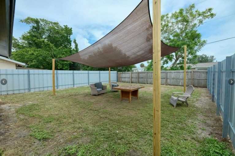 2308 60th Ave W - Photo 2 of 4