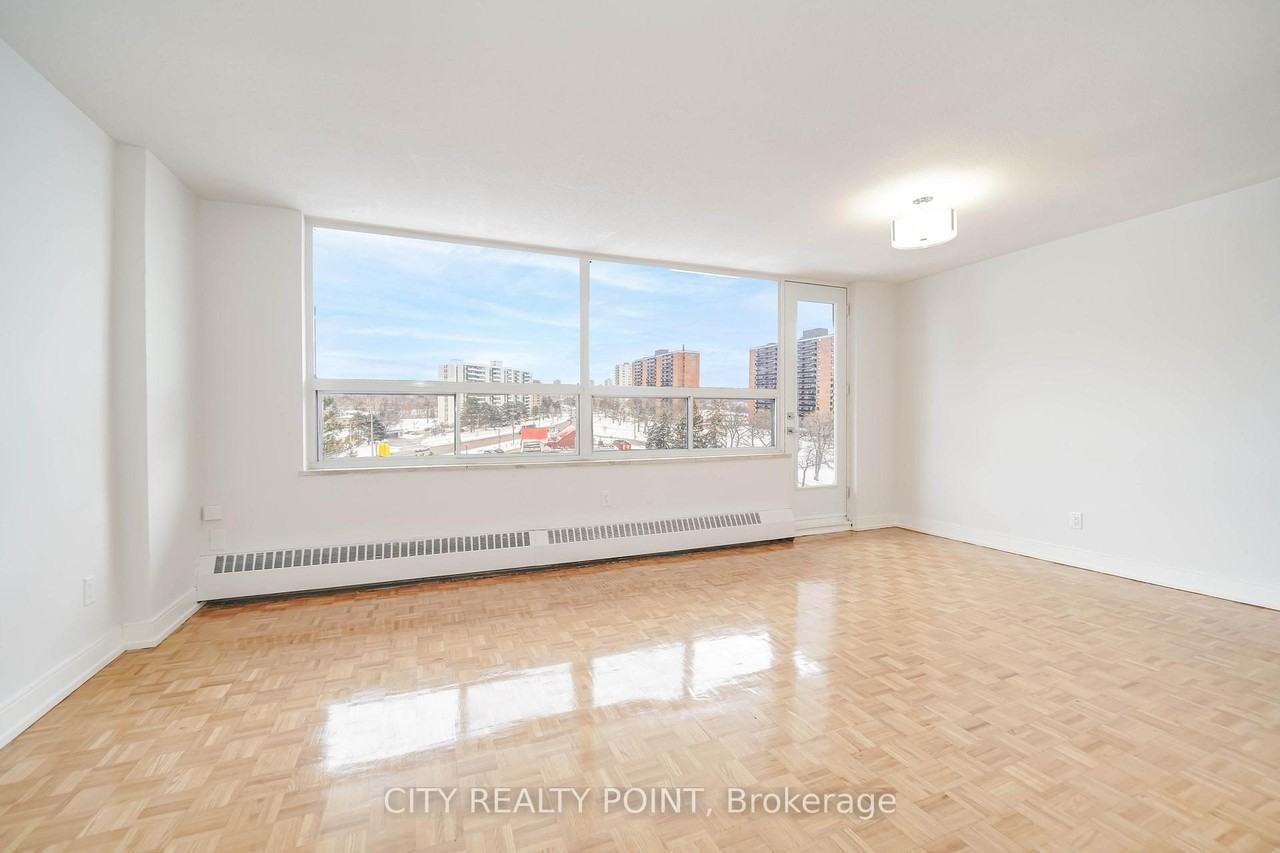 6200 Bathurst Street #410 - Photo 4 of 25