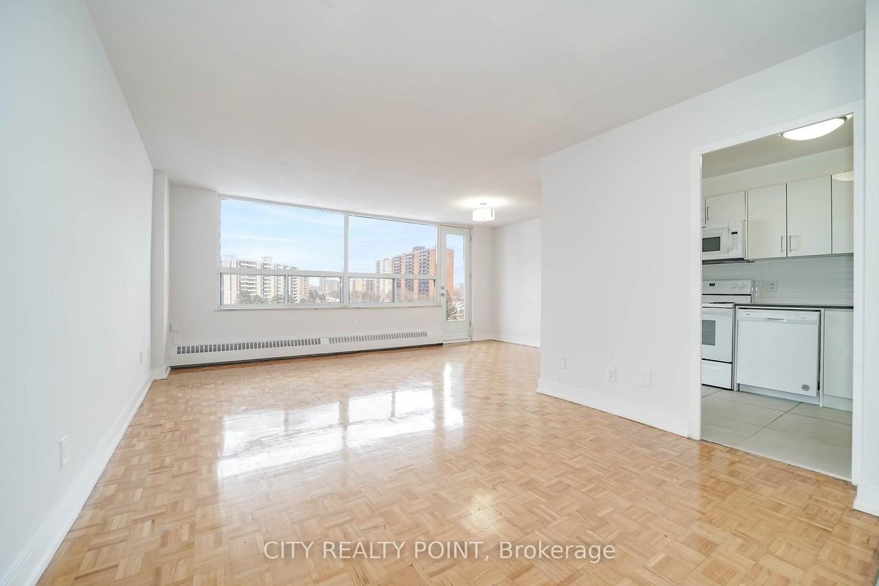 6200 Bathurst Street #410 - Photo 5 of 25