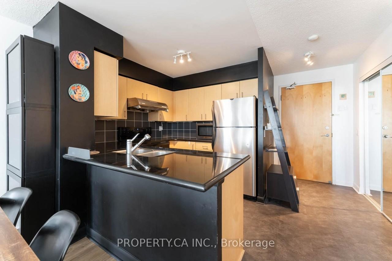 4978 Yonge Street #1609 - Photo 2 of 20