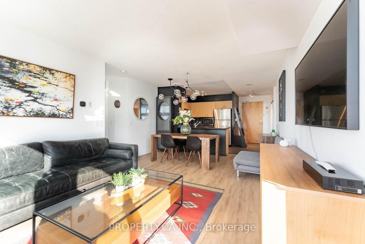 4978 Yonge Street #1609 - Photo 5 of 20