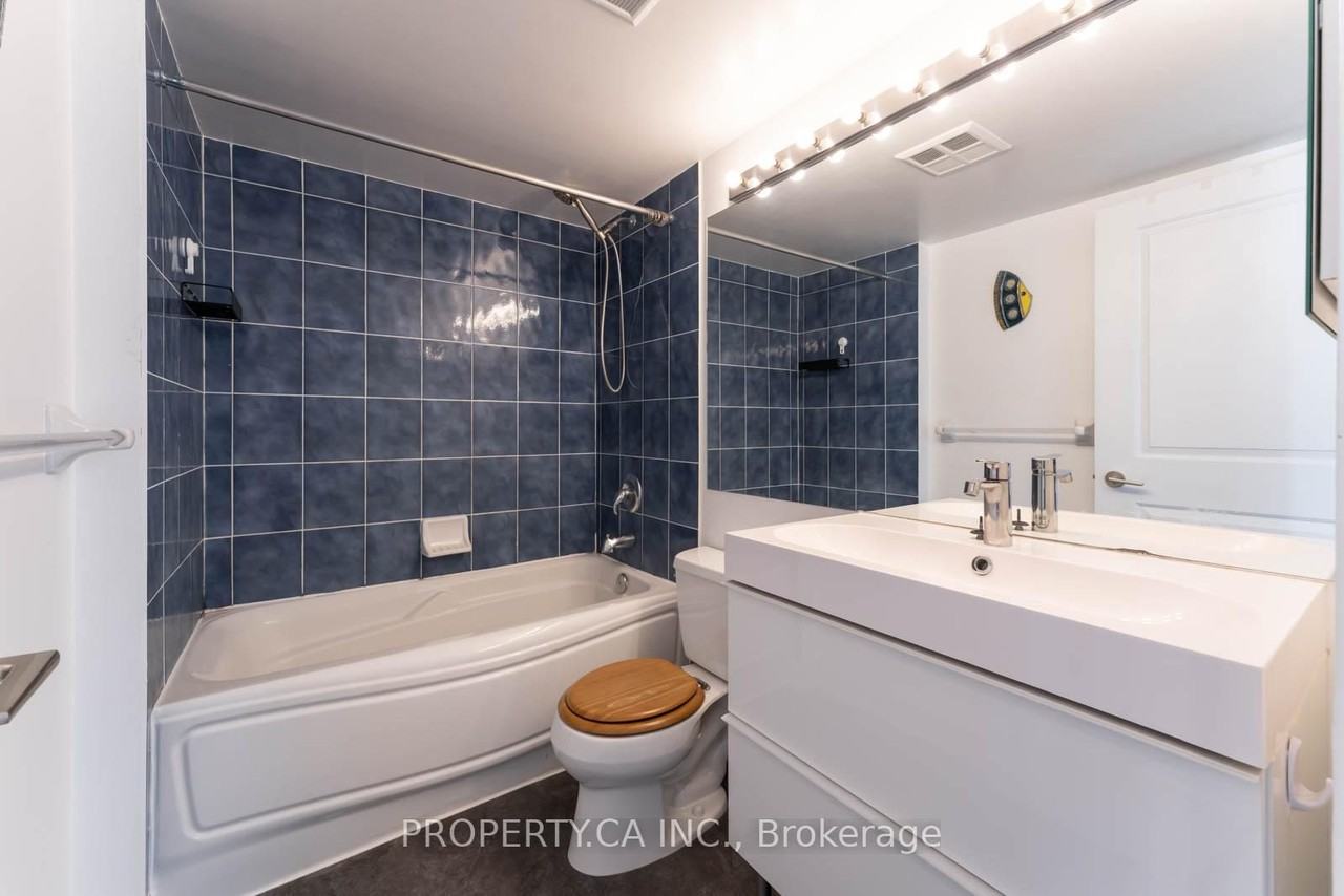 4978 Yonge Street #1609 - Photo 6 of 20
