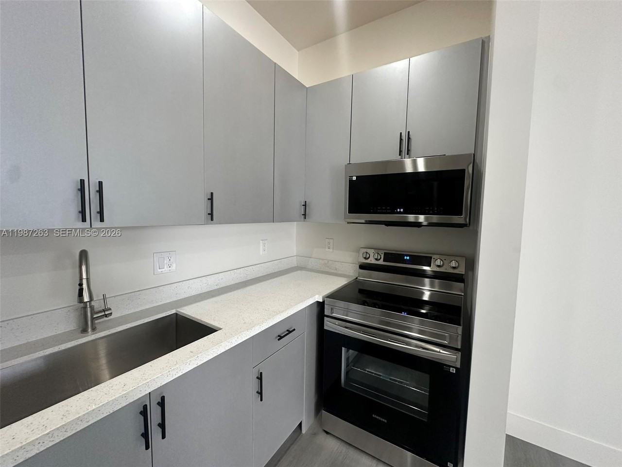 2377 NW 105th St - Photo 6 of 20