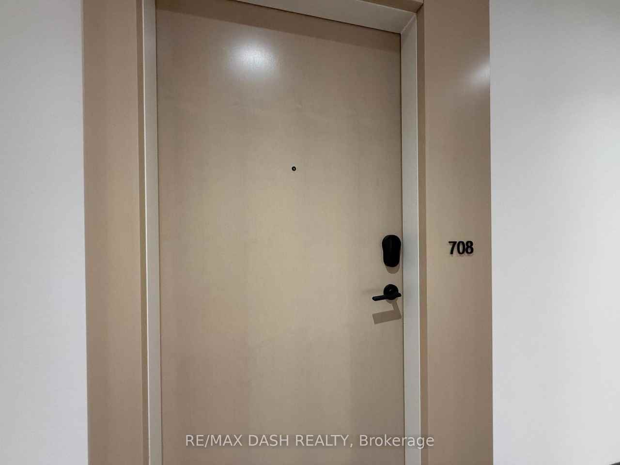 280 Dundas Street West #708 - Photo 5 of 27