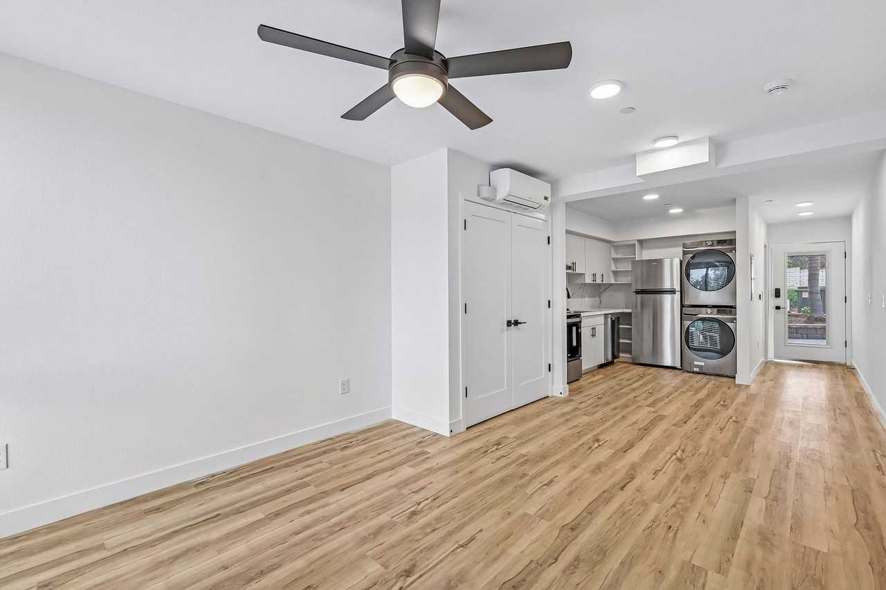 The Mayer @ PB | Modern Pacific Beach Apartments Near the Coast - Photo 4 of 50