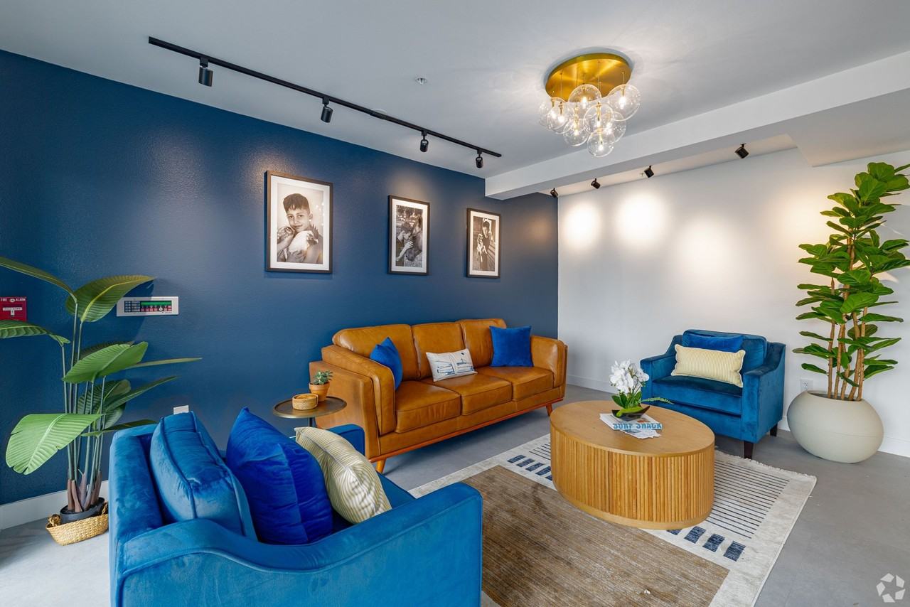 The Mayer @ PB | Modern Pacific Beach Apartments Near the Coast - Photo 6 of 50