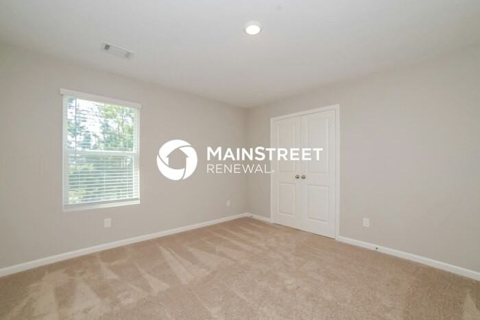 521 Firethorn Ct - Photo 7 of 18
