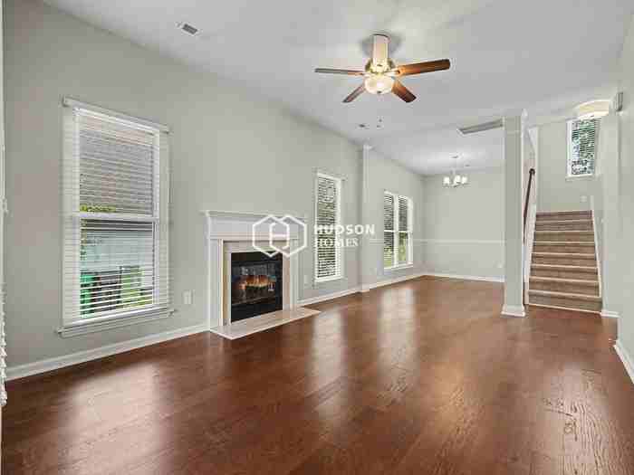 8728 Sam Dee Rd - Photo 7 of 32