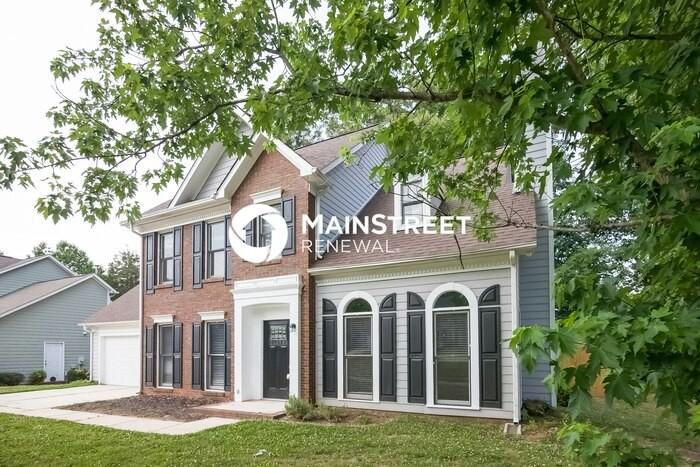 11008 Atrium Way - Photo 4 of 17