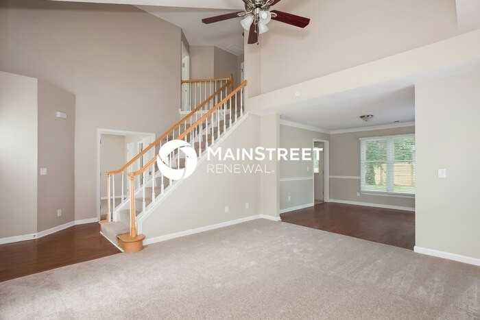 11008 Atrium Way - Photo 6 of 17