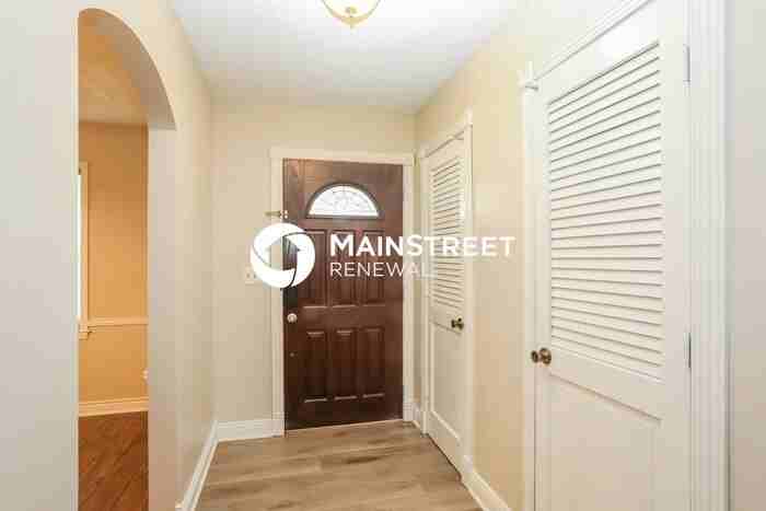 524 Nw 65th Ter - Photo 2 of 18