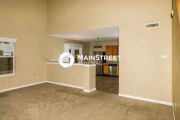 6632 Gadsen Ct - Photo 3 of 17