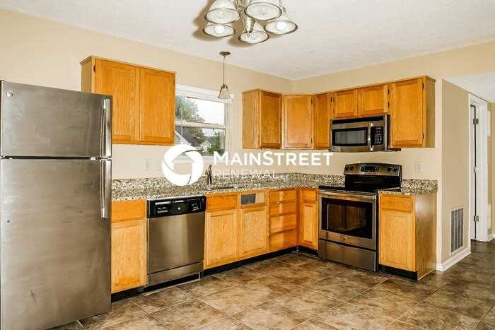 6632 Gadsen Ct - Photo 7 of 17