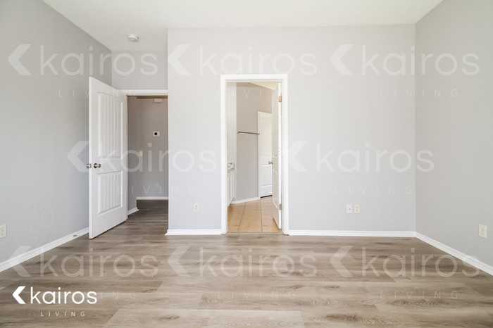 4209 Notting Hill Dr - Photo 7 of 16