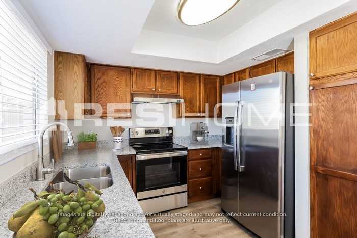6902 W State Ave - Photo 2 of 16