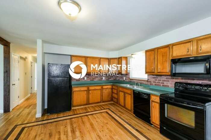17813 Old Jamestown Rd - Photo 7 of 17