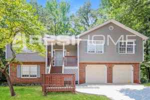 featured image of 2650 Laurel Woods Ln Se
