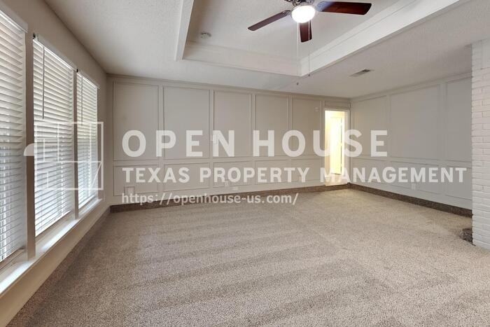 3016 Dartmouth Dr - Photo 4 of 24