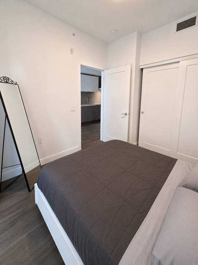 4932 Cambie Street - Photo 5 of 15