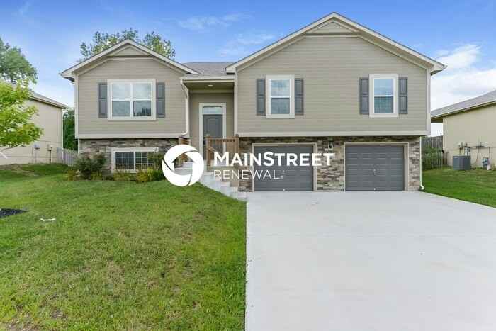 409 Golfview Dr