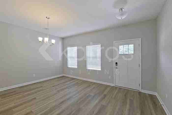 147 Williams Ln - Photo 2 of 28