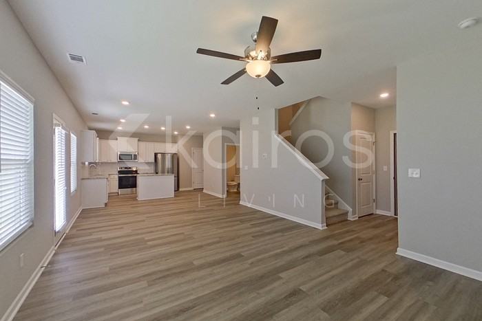 147 Williams Ln - Photo 6 of 28