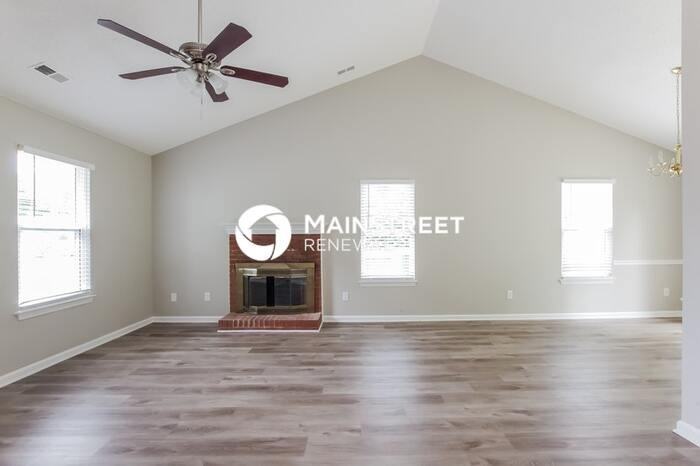 10616 Spruce Knob Ln - Photo 4 of 16