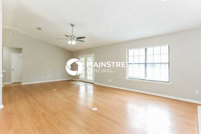 1330 Westlawn Dr - Photo 6 of 16