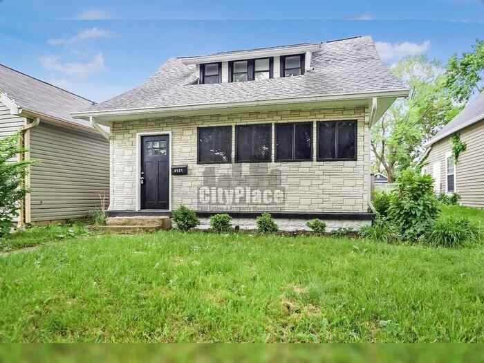 4121 Byram Ave - Photo 4 of 24