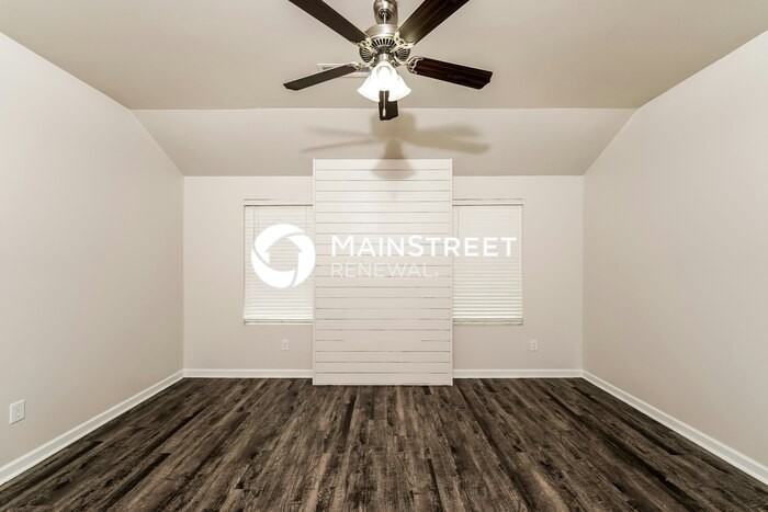 190 Americana Dr - Photo 4 of 17