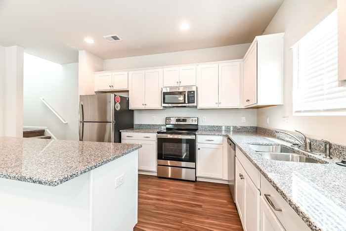 116 Shire Dr - Photo 7 of 16
