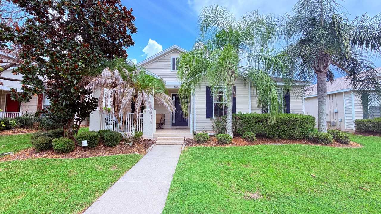 4986 Thames St W - Photo 2 of 50