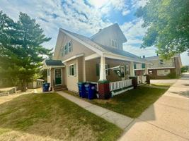 featured image of 1017 S 3rd Ave